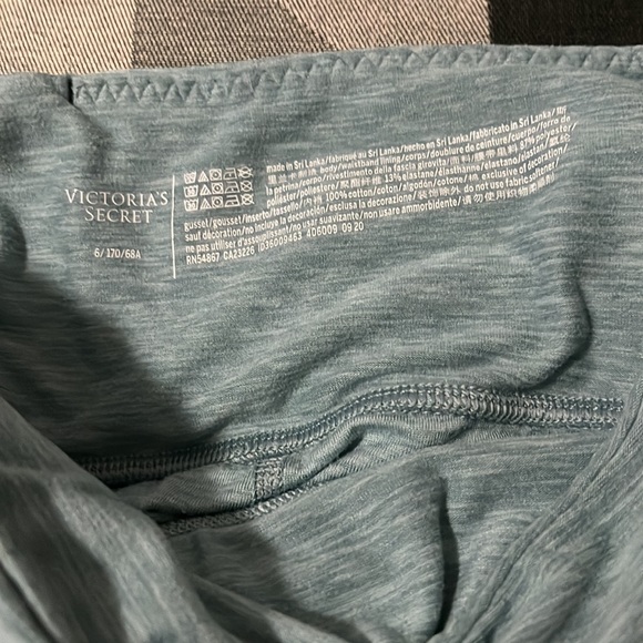 Victoria’s Secret leggings - Picture 3 of 3